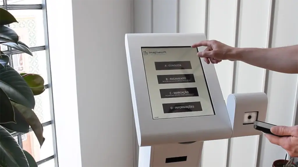 Conheça o novo sistema de check-in automático para a sua clínica